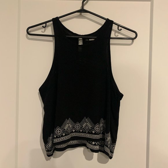Black crop top - Picture 1 of 4